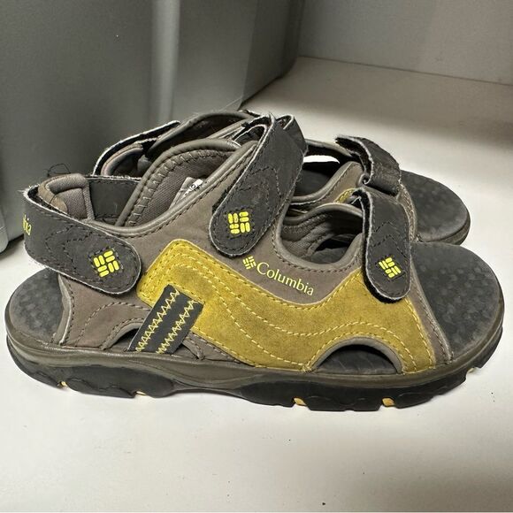 Columbia Sport Sandals size 2y - Picture 2 of 4